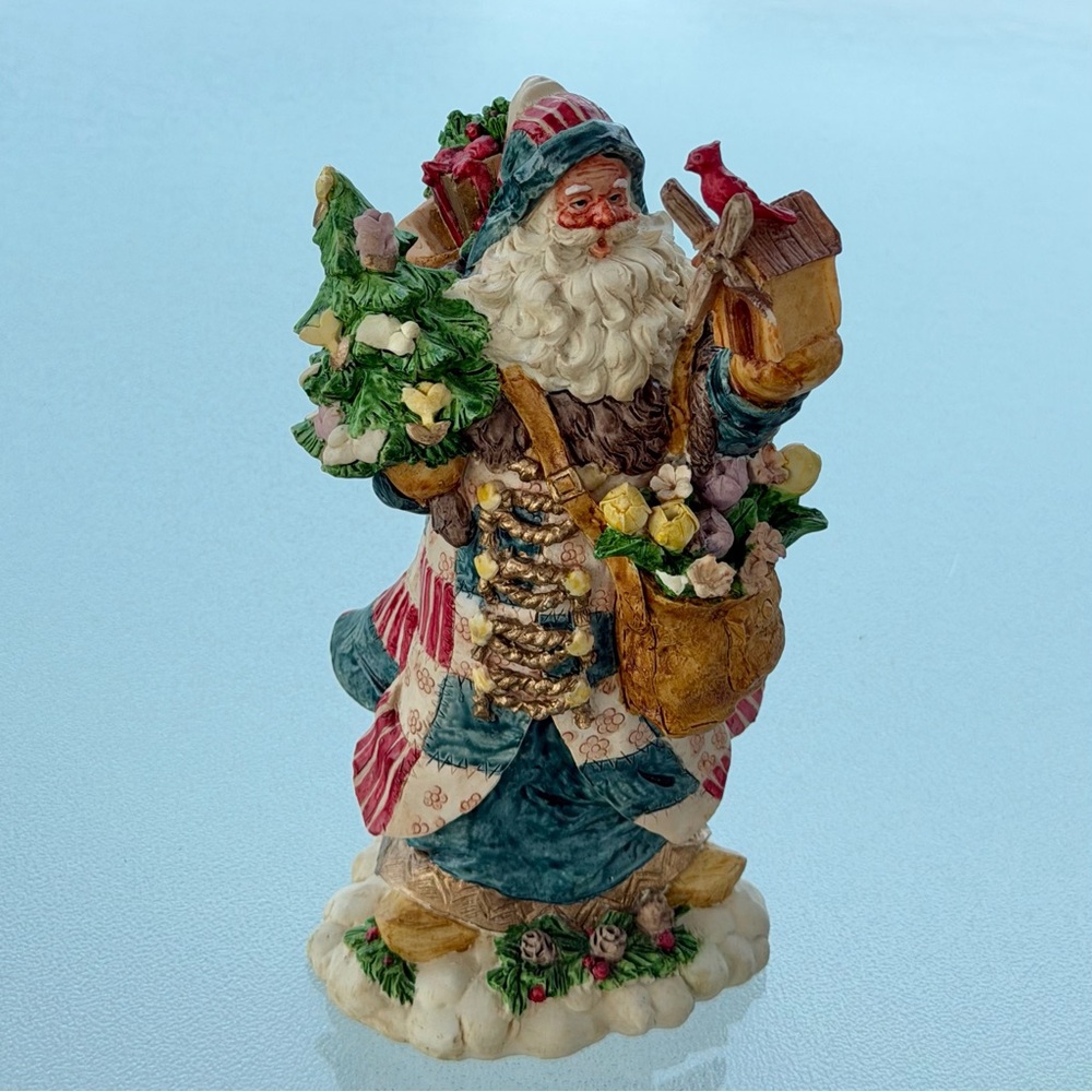 St. Nicholas Outdoor Scene Resin Figurine Table Decor